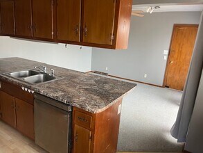 5300 W Superior St in Lincoln, NE - Building Photo - Building Photo