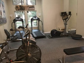 3700 Tully Rd in Modesto, CA - Building Photo - Building Photo