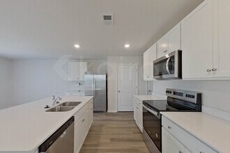 111 Overstreet Way in Springfield, GA - Building Photo - Building Photo