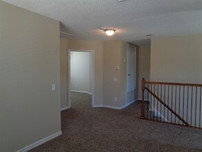 1226 Loretto Cir in Odessa, FL - Building Photo - Building Photo