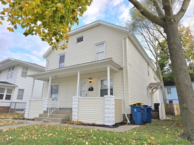 307 Park Ave in Mishawaka, IN - Foto de edificio - Building Photo