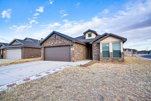 9905 Virginia Ave in Lubbock, TX - Building Photo
