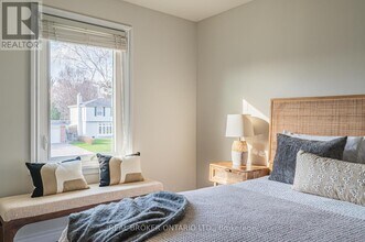 9 Cavendish Crescent in Brampton, ON - Building Photo - Building Photo
