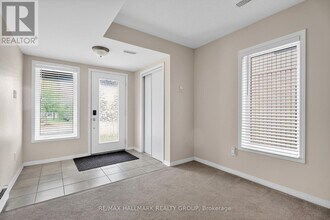 799 Element Private in Ottawa, ON - Building Photo - Building Photo