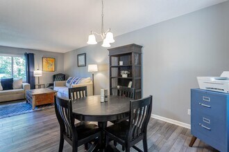 819 Skyline Park Dr in Signal Mountain, TN - Building Photo - Building Photo