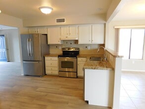14126 W Pennystone Dr in Sun City West, AZ - Building Photo - Building Photo