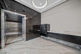 1 Union Ave in Cresskill, NJ - Building Photo - Building Photo