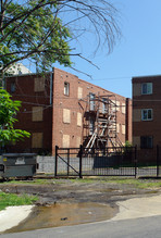 610 Eastern Ave NE in Washington, DC - Building Photo - Building Photo