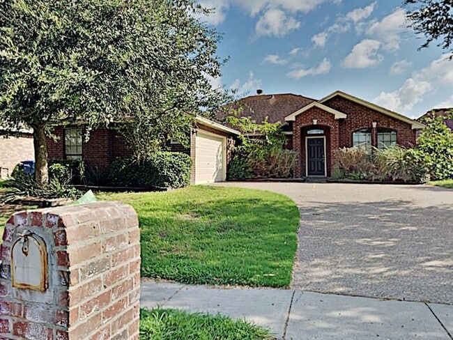 property at 6638 Cousteau Ln