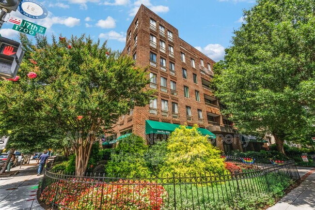 1700 17th St NW in Washington, DC - Building Photo - Building Photo