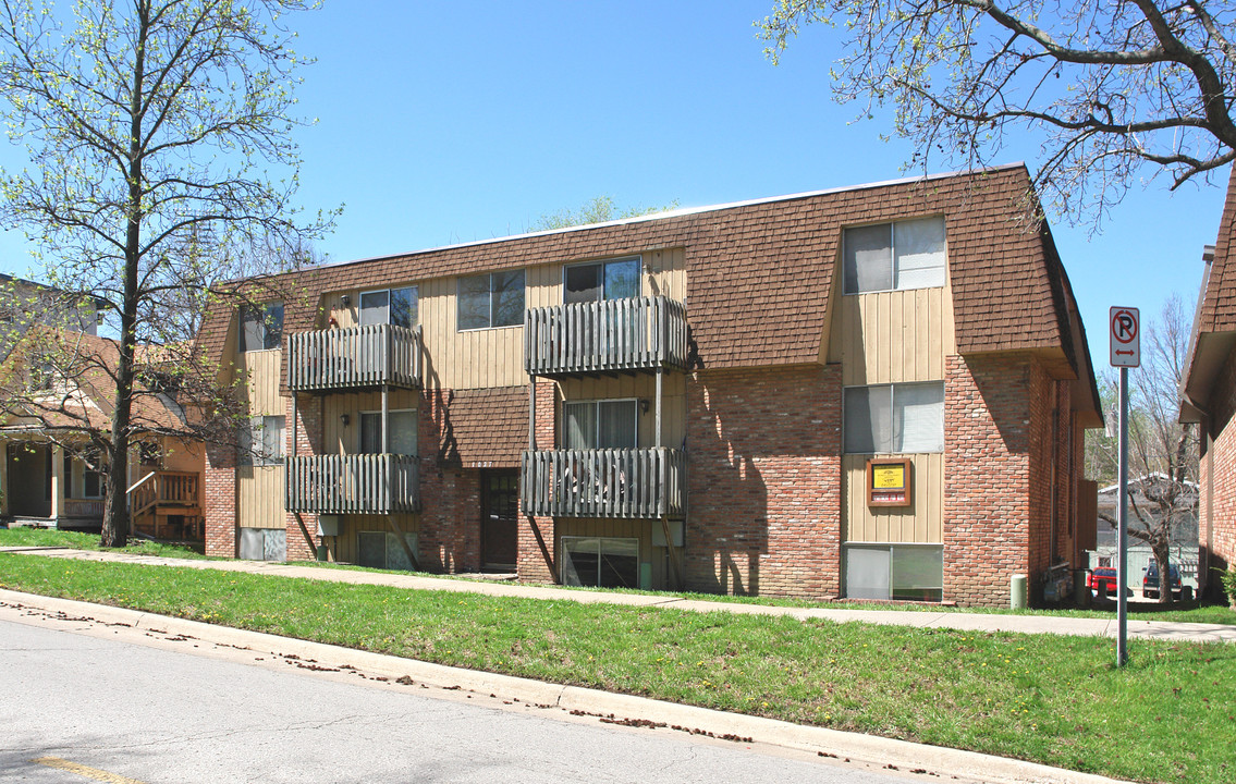 1027 Mississippi St in Lawrence, KS - Building Photo