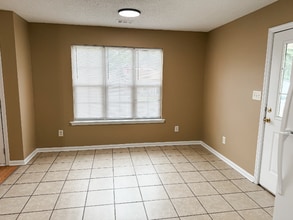 304 Spring Creek Dr in Perry, GA - Building Photo - Building Photo