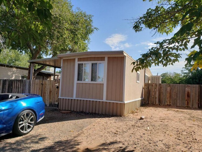 845 Grandview St in Page, AZ - Building Photo - Building Photo