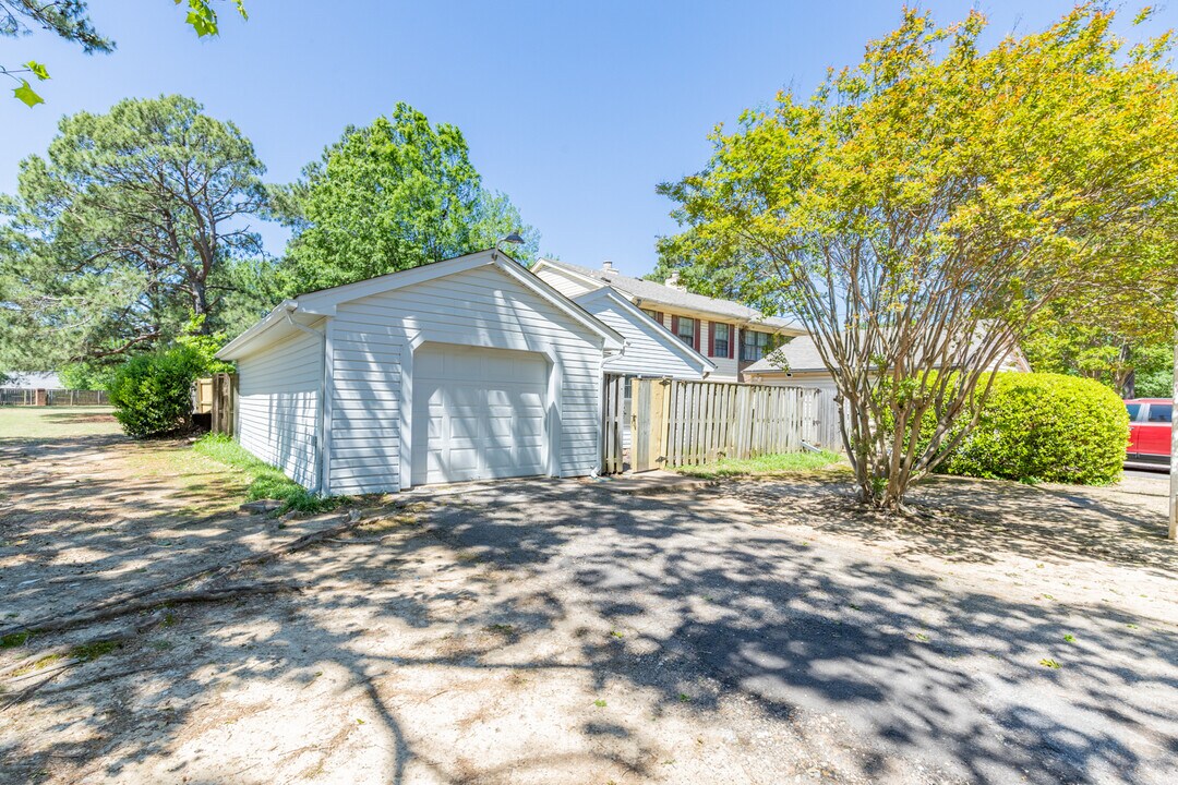 2993 Lin Cove in Memphis, TN - Building Photo