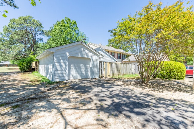 property at 2993 Lin Cove
