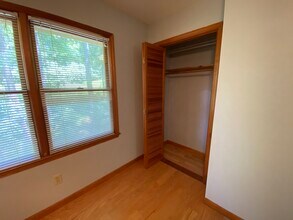 371 Umstead Dr in Chapel Hill, NC - Building Photo - Building Photo