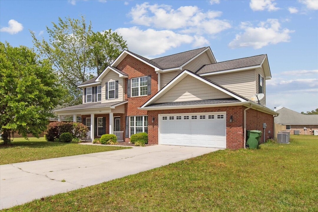500 Wyckfield Way in Hinesville, GA - Foto de edificio