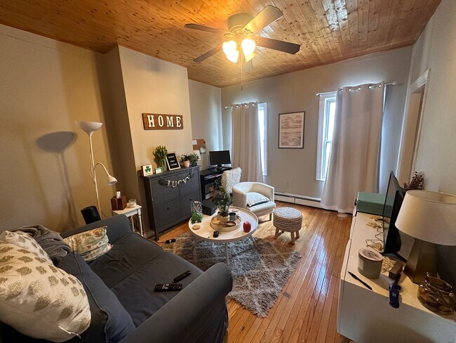 63 I St, Unit 1 in Boston, MA - Building Photo - Building Photo