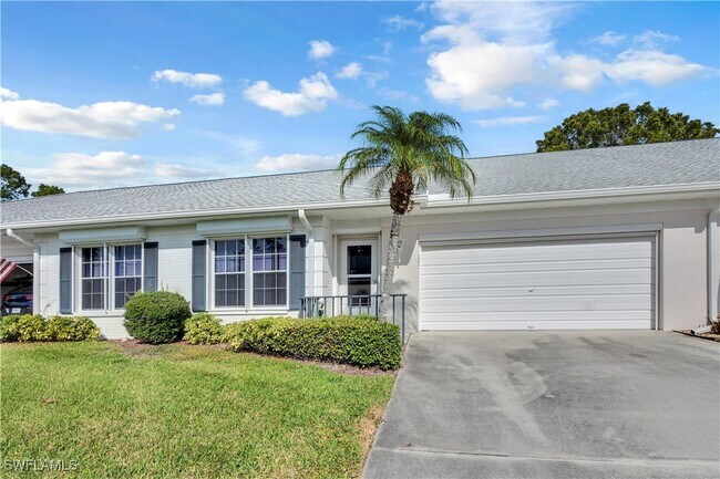 1251 Broadwater Dr in Ft. Myers, FL - Building Photo - Building Photo