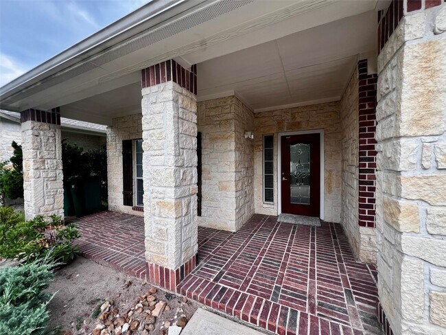 11011 Christmas Fern St in Houston, TX - Building Photo - Building Photo
