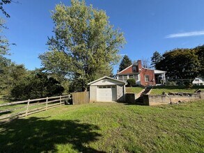14969 Ridge Rd in Waynesboro, PA - Building Photo - Building Photo