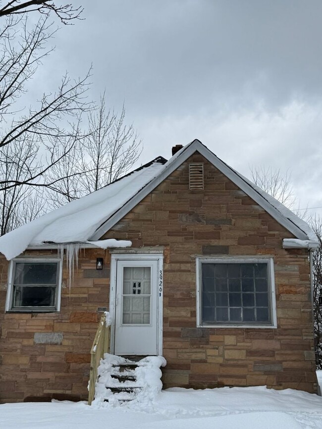 property at 3926 E 149th St