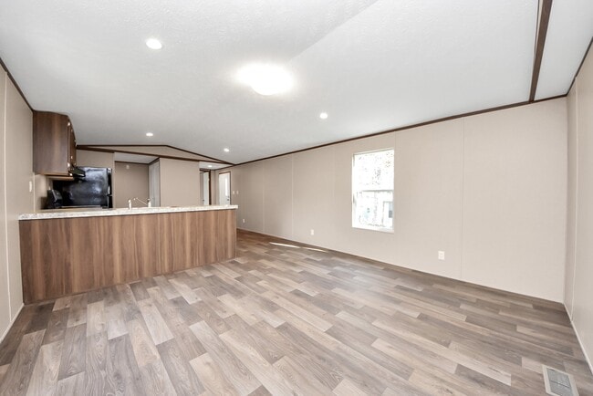 13718 Brigadier Dr in Willis, TX - Building Photo - Building Photo