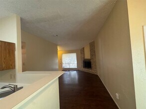 20507 Broughwood Cir in Katy, TX - Building Photo - Building Photo