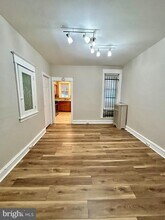 306 Lindley Ave in Philadelphia, PA - Foto de edificio - Building Photo