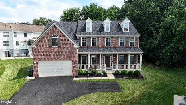 property at 8111 Alloway Ct