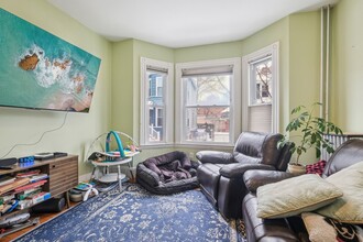20 Henry St, Unit #1 in Brookline, MA - Building Photo - Building Photo
