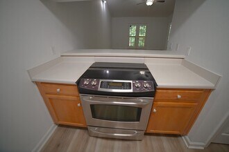 1272 Cross Creek Cir in Tallahassee, FL - Building Photo - Building Photo