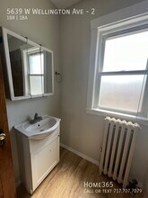 5639 W Wellington Ave in Chicago, IL - Building Photo - Building Photo