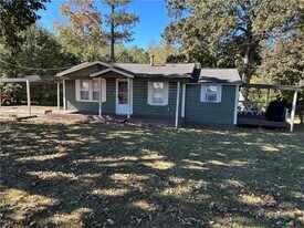 178 Old Dallas Acworth Rd in Dallas, GA - Building Photo