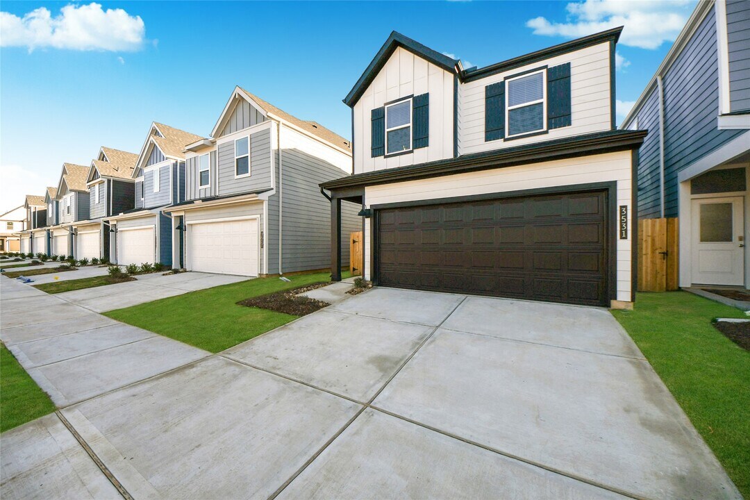 3531 Shearwater St in Fulshear, TX - Foto de edificio