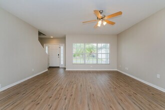 10923 Brucehaven Dr in Riverview, FL - Building Photo - Building Photo