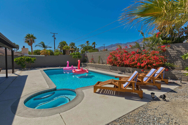 2295 E Acacia Rd N-Unit -ID1034639P in Palm Springs, CA - Building Photo - Building Photo