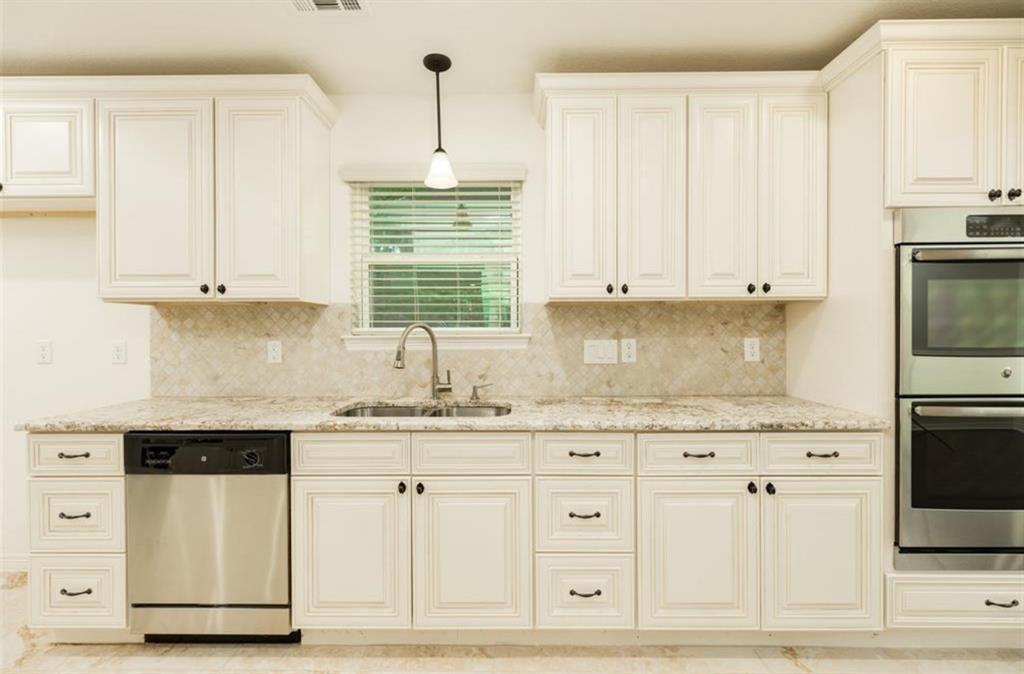5807 Boyce Springs Dr in Houston, TX - Building Photo