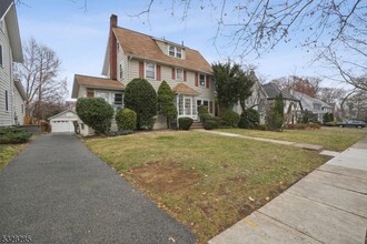 53 Beverly Rd in Montclair, NJ - Building Photo - Building Photo