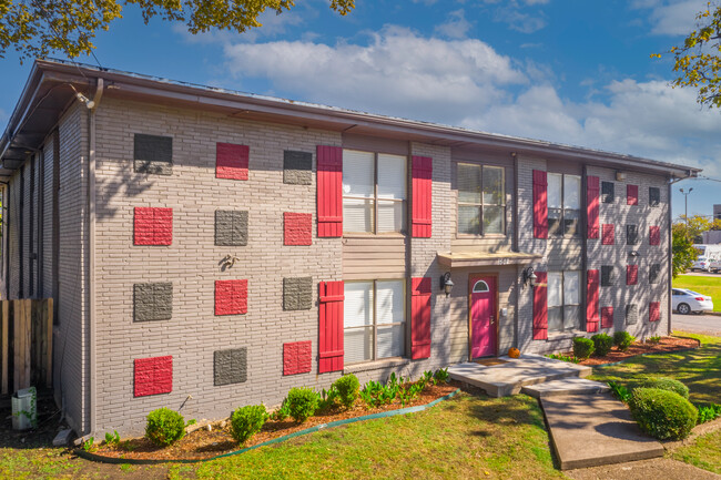 1502 Peak Street in Dallas, TX - Foto de edificio - Building Photo