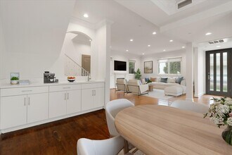 1032 3rd St in Santa Monica, CA - Building Photo - Building Photo