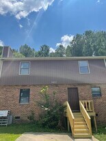 1417 Cherrycrest Dr, Unit A in Durham, NC - Building Photo