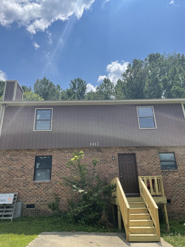 property at 1417 Cherrycrest Dr