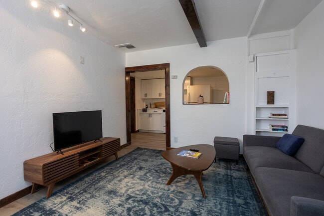 River Loft Bungalows on Warren+9th in Tucson, AZ - Foto de edificio - Interior Photo