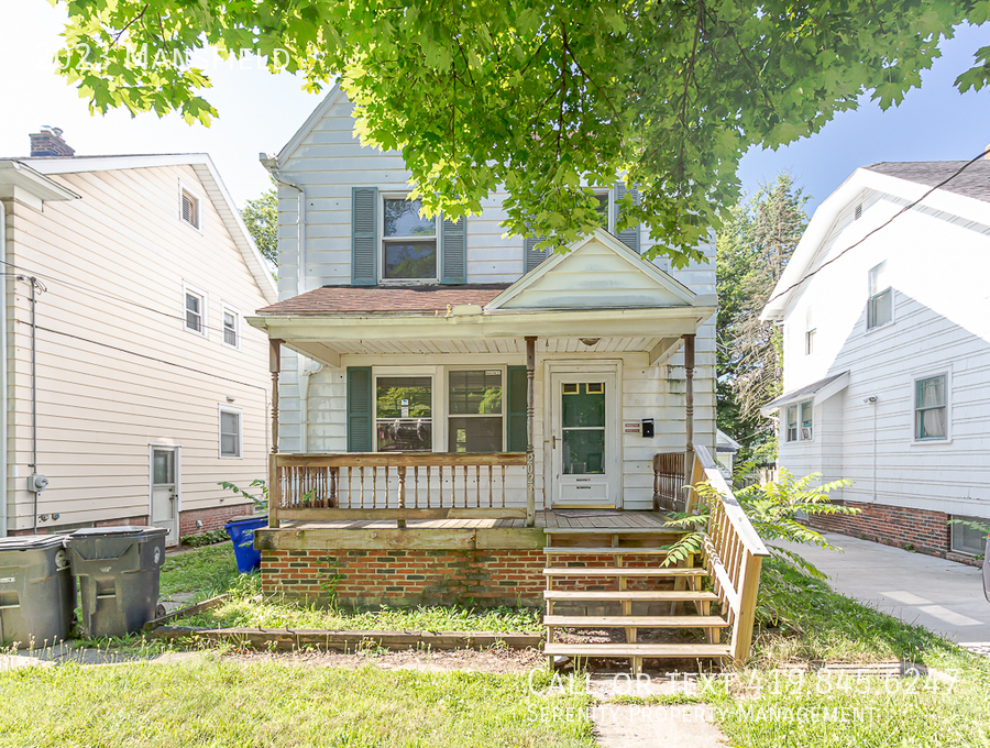 2023 Mansfield Rd in Toledo, OH - Building Photo