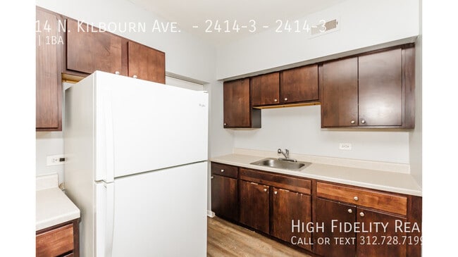 2414 N Kilbourn Ave in Chicago, IL - Building Photo - Building Photo