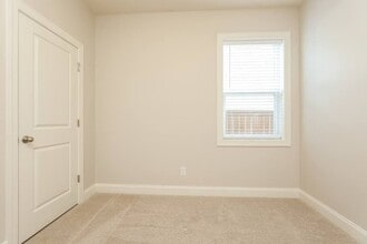 121 Shiloh Ridge in Hendersonville, TN - Building Photo - Building Photo
