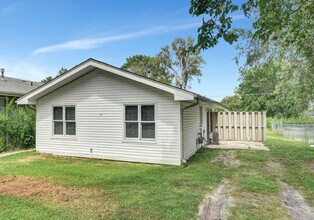 222 B St in Lincoln, NE - Building Photo - Building Photo