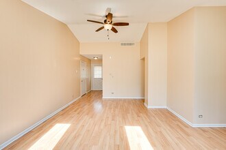 2665 Prairieview Ln in Aurora, IL - Building Photo - Building Photo
