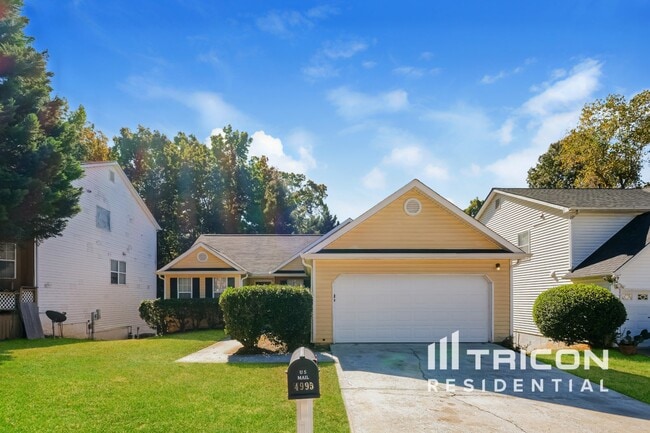 property at 4995 Windsor Downs Ln